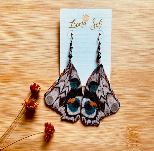 Earthy Moth Wings